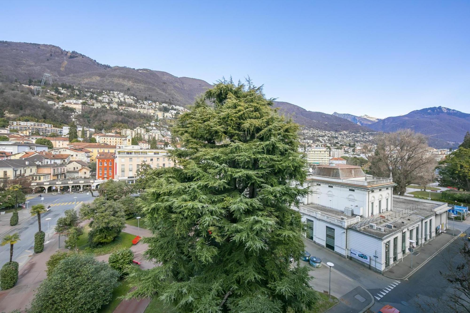 Alta Vista - Happy Rentals Locarno Luaran gambar