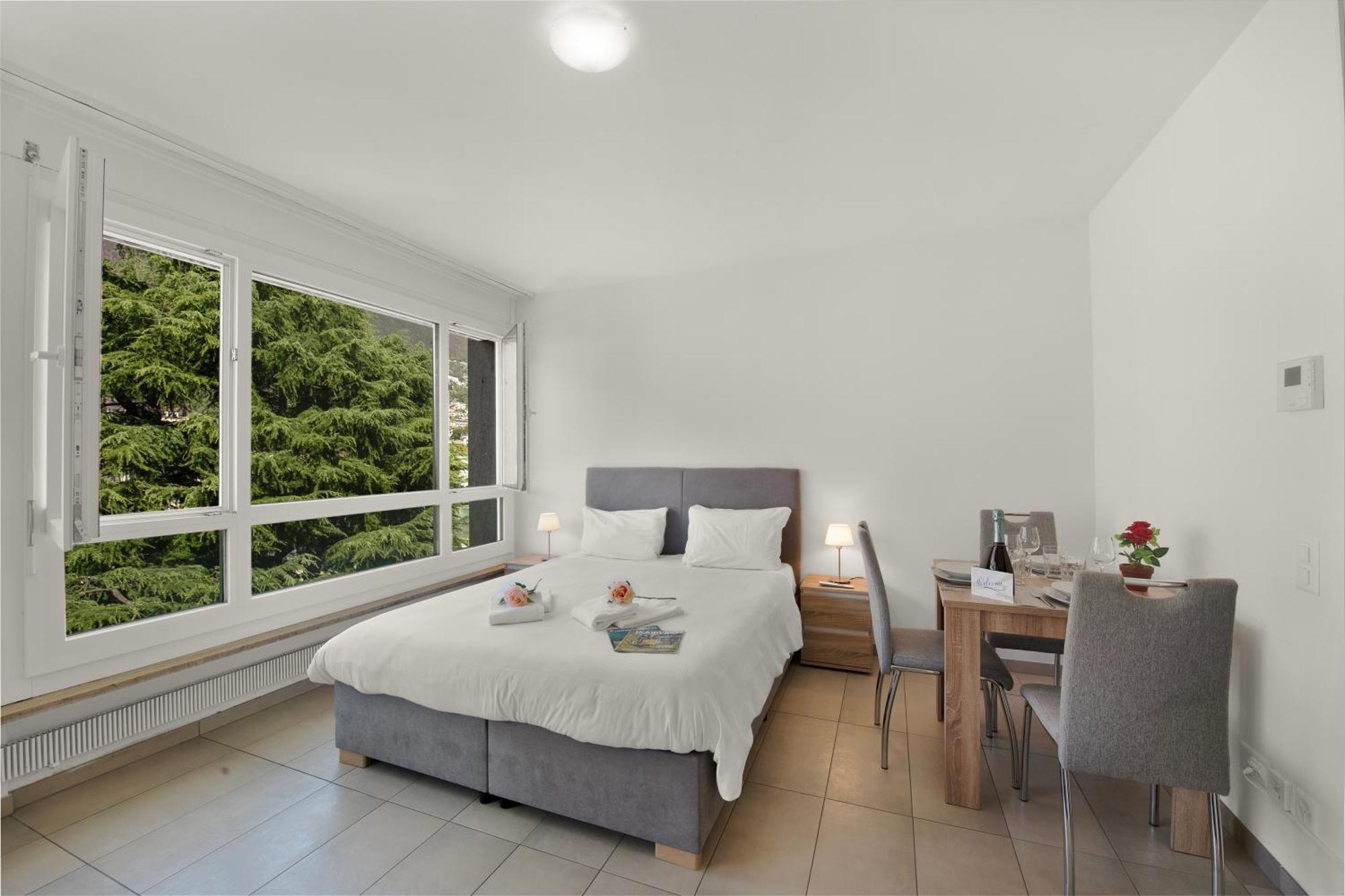 Alta Vista - Happy Rentals Locarno Luaran gambar